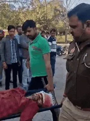 पत्नी के इनकार के बाद घर लौट रहा था युवक, झांसी में सड़क हादसे में मौत; परिजनों ने लगाए गंभीर आरोप