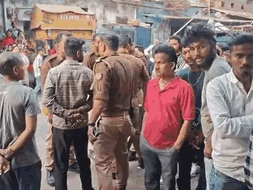 वाराणसी में घरेलू विवाद का खौफनाक अंजाम: पति ने लगाई फांसी, पत्नी ने खाया जहर, हालत गंभीर