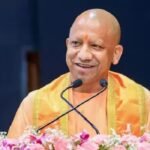 शिक्षा मित्रों के मानदेय में बड़ा उछाल: अप्रैल से मिलेगा 18 हजार, शिक्षकों को 5 लाख तक कैशलेस इलाज