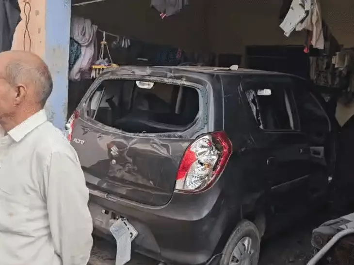 अमरोहा में महिला की नृशंस हत्या, आरोपी ने खुद को घर में किया बंद