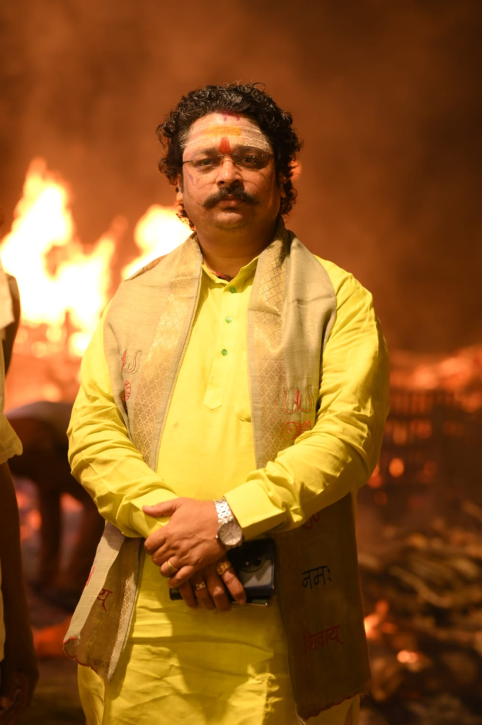 ढाई दशक से चल रही है महाश्मशान में मसाने की होली