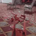 जयमाल के दौरान बवाल: सेल्फी को लेकर भड़का दूल्हा, दुल्हन को मारी लात; मारपीट में कई घायल, पंचायत के बाद हुई शादी