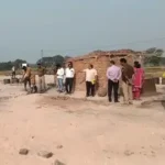 राजातालाब में अवैध ईंट भट्ठे पर प्रशासन की कार्रवाई, बिना अनुमति चल रहा ‘वरुण सागर ईंट उद्योग’ सीज