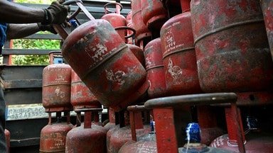 गैस की मारामारी, अब होने लगी इंडक्शन से यारी