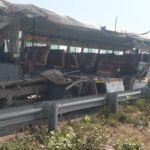 लखनऊ-आगरा एक्सप्रेसवे पर डबल हादसा: खड़े ट्रक से टकराईं दो रोडवेज बसें, 3 यात्रियों की मौत, 31 घायल