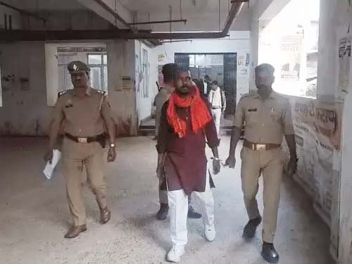 Breaking News: मामूली शिकायत का खौफनाक अंजाम, 4 लोगों के कत्ल के दोषी को फांसी, 10 साल बाद आया फैसला