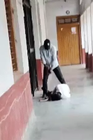 काशी में BSC छात्र का आधी रात अंतिम संस्कार, माफिया नाम रखने वाले दबंग हत्यारोपी से था विवाद