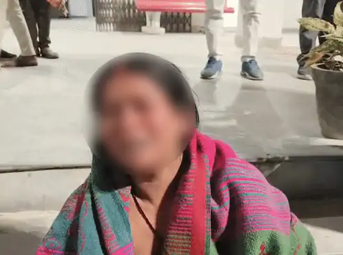 FIR दर्ज कराने की कीमत: बस्ती में 12वीं की छात्रा की घर में घुसकर हत्या