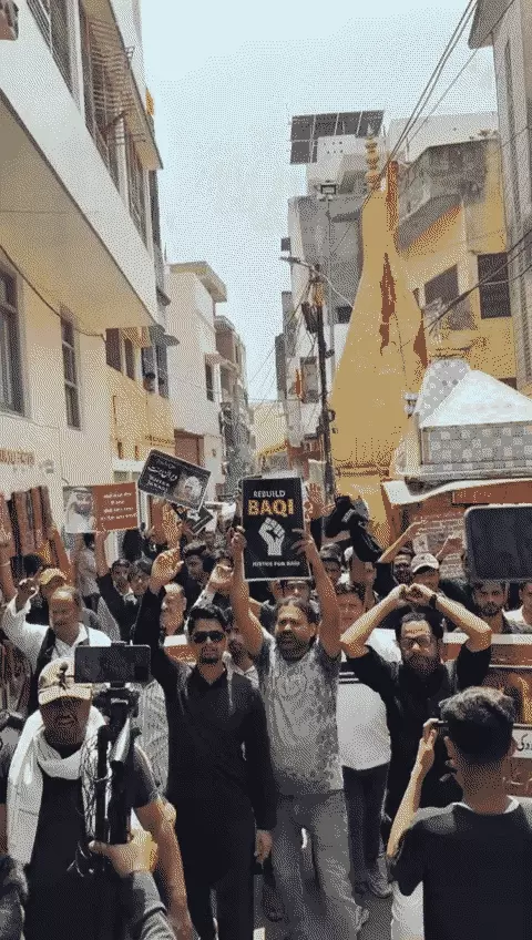 वाराणसी में जन्नतुल बकी मुद्दे पर शिया समुदाय का जुलूस, सऊदी सरकार के खिलाफ जताया विरोध