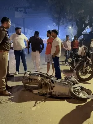 2.होली की रात गोरखपुर में मौत का तांडव: फॉर्च्यूनर की टक्कर से MBBS छात्र सहित दो की जान गई, आरोपी का बेखौफ अंदाज कैमरे में कैद