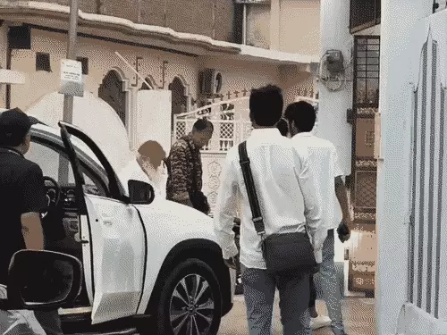 रेप केस में सजायाफ्ता आसाराम ने अयोध्या में किए रामलला के दर्शन, VIP गेट से मिला प्रवेश; 10 मिनट तक निहारी रामलला की मोहिनी सूरत