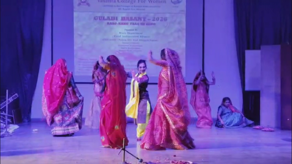 संत महिला महाविद्यालय में महिला दिवस पर “स्त्री शक्ति फोर्टनाइट” और “गुलाबी वसंत” कार्यक्रम आयोजित