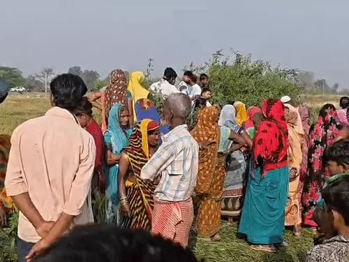 खेत में दफन मिली 11 साल की बच्ची की लाश, दरिंदगी के बाद हत्या की आशंका