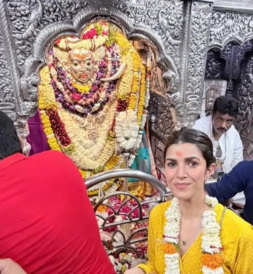 काशी की आध्यात्मिकता में डूबीं अभिनेत्री निम्रत कौर, गंगा आरती में शामिल होकर लिया बनारसी मालइयो का स्वाद