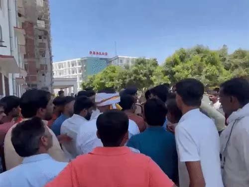 लखनऊ में प्राइवेट अस्पताल की चौथी मंजिल से गिरकर महिला की मौत, परिजनों ने जताई हत्या की आशंका