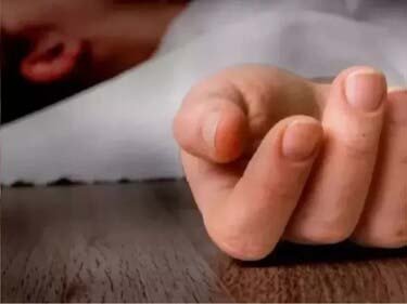 दुर्गाकुंड में बुजुर्ग महिला की संदिग्ध हालात में मौत, परिजनों के आग्रह पर बिना पोस्टमार्टम हुआ अंतिम संस्कार