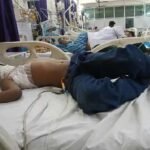 गोरखपुर में दर्दनाक हादसा: पतंग उड़ाते समय किशोर सरिया पर गिरा, सर्जरी से बची जान