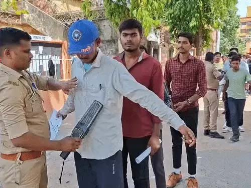 UP प्रवक्ता भर्ती परीक्षा 9-10 मई को, 4.64 लाख अभ्यर्थी होंगे शामिल; 30 अप्रैल से जानें परीक्षा जनपद, 6 मई से एडमिट कार्ड डाउनलोड