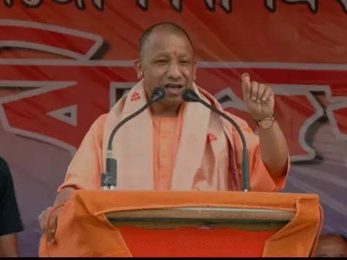योगी आदित्यनाथ ने असम विधानसभा चुनाव के प्रचार में किया बड़ा दावा, कांग्रेस और यूडीएफ पर साधा निशाना