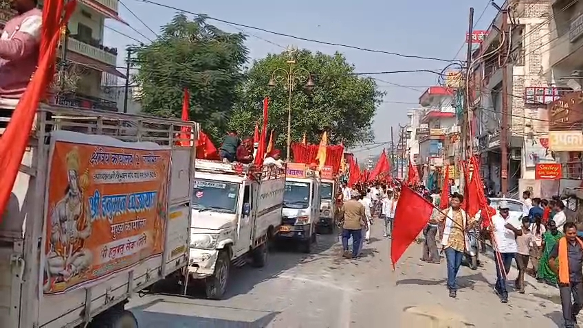 अंजनी के लाल के जन्मोत्सव पर ‘भगवामय’ हुई काशी, 25 हजार भक्तों का उमड़ा सैलाब