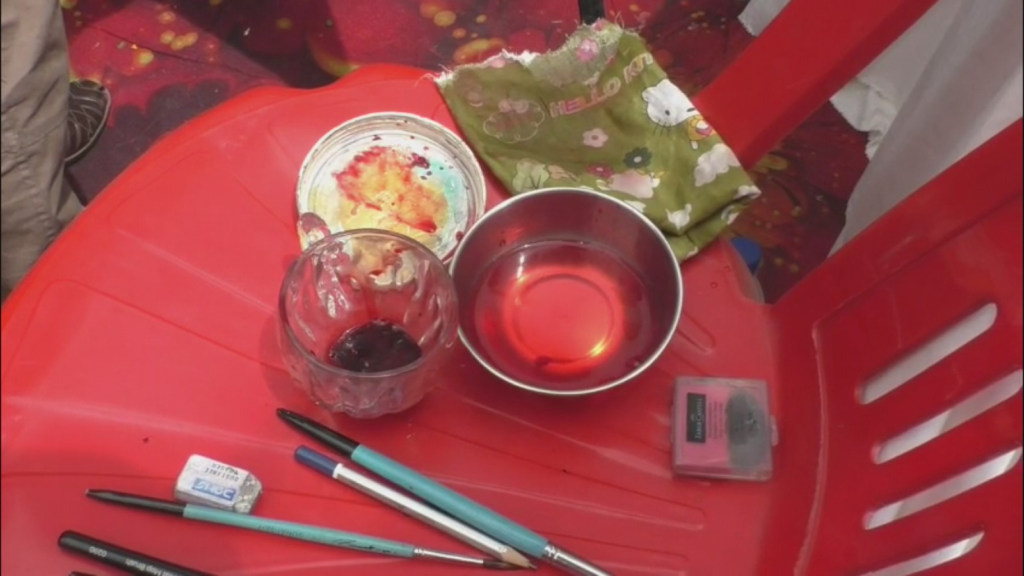 वाराणसी में अंबेडकर जयंती पर अनोखी श्रद्धांजलि, युवाओं ने खून से बनाई तस्वीर