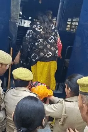 मेरठ हत्याकांड: कड़ी सुरक्षा में कोर्ट पहुंचे मुस्कान-साहिल, 46 मिनट चली पूछताछ; 28 अप्रैल को आ सकता है फैसला