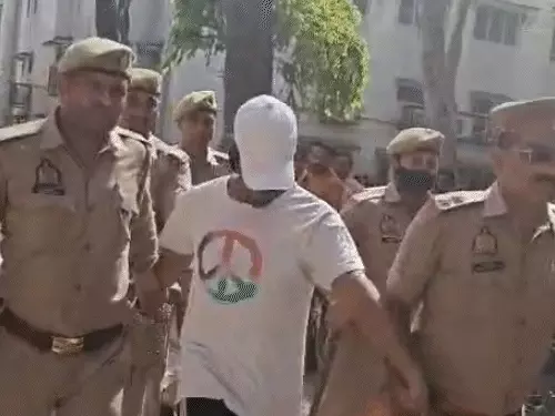 मेरठ हत्याकांड: कड़ी सुरक्षा में कोर्ट पहुंचे मुस्कान-साहिल, 46 मिनट चली पूछताछ; 28 अप्रैल को आ सकता है फैसला