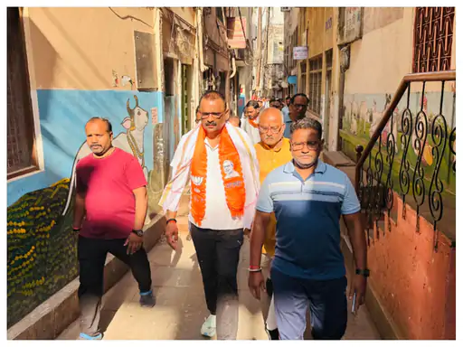 कोतवाली जोन में निरीक्षण के दौरान महापौर का सख्त रुख, शौचालय बंद मिलने पर लगा जुर्माना