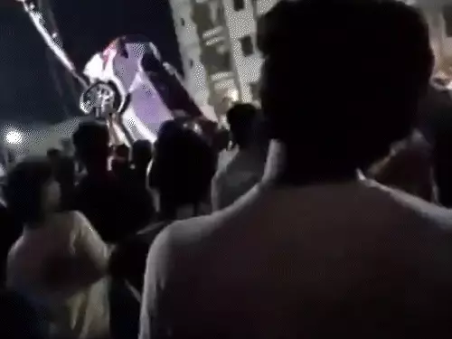 नासिक में बैंक्वेट से लौटते परिवार की कार कुएं में गिरी, 9 की मौत