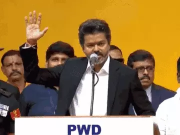 तमिलनाडु को मिला नया मुख्यमंत्री: TVK चीफ विजय ने ली शपथ, राज्यपाल ने मंच पर टोका