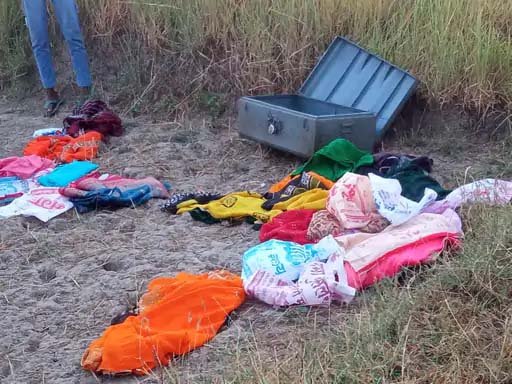 हरहुआ के गढ़वा गांव में देर रात चोरी, नकदी और जेवरात लेकर फरार हुए बदमाश