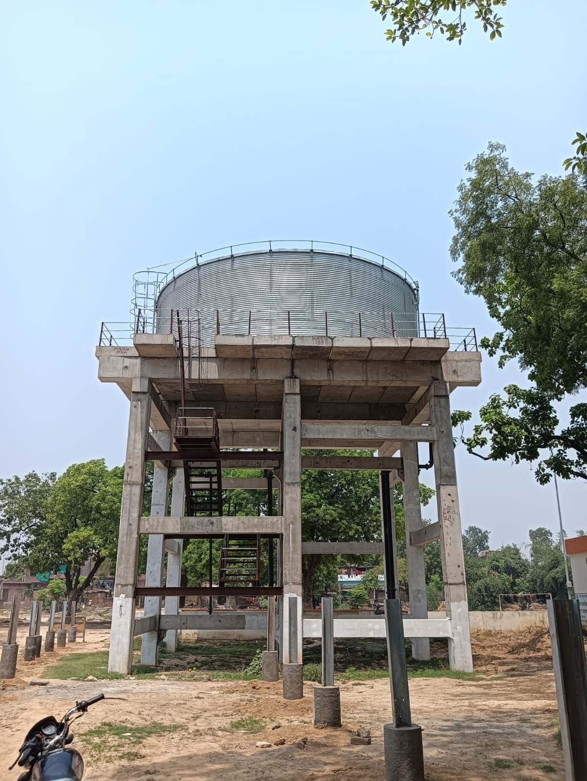 कागजों में ‘हर घर जल’, हकीकत में प्यासा गांव!