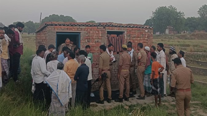 लोहता के छितौनी गांव में युवक ने फांसी लगाकर दी जान, फोरेंसिक टीम जांच में जुटी