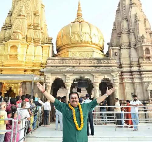 48 घंटे काशी में रहे ‘क्रूर सिंह’ अखिलेंद्र मिश्रा: बाबा विश्वनाथ दरबार में की शिव स्तुति, बोले-यहां आकर मिली मन को शांति