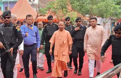 काशी में आज से Yogi Adityanath का दो दिवसीय दौरा, विकास कार्यों की करेंगे समीक्षा व निरीक्षण