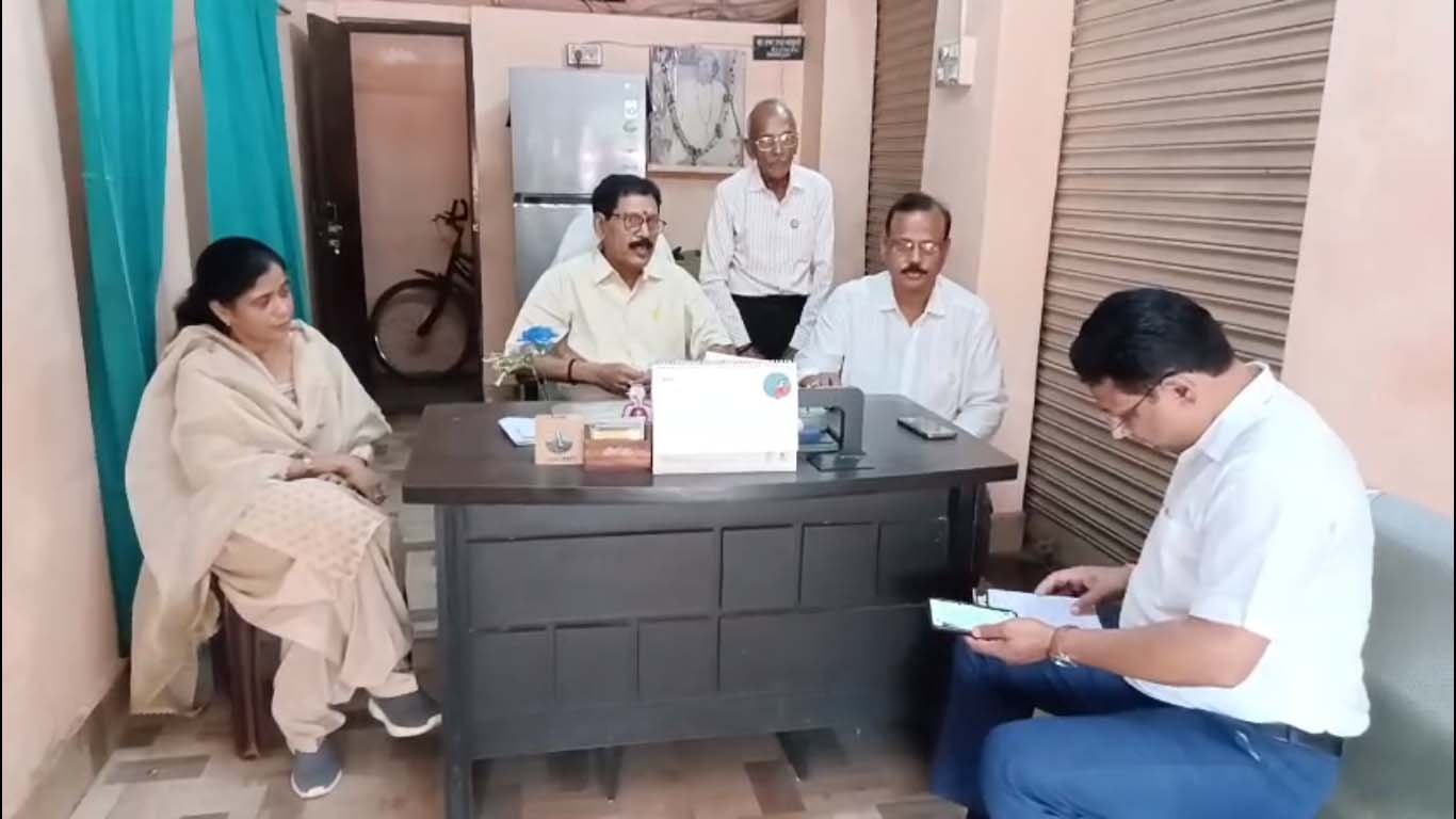 वाराणसी में डिजिटल जनगणना अभियान की शुरुआत, कबीरचौरा से शुरू हुआ मकान सूचीकरण
