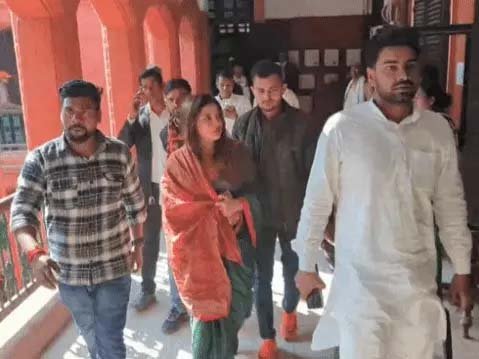 भोजपुरी अभिनेता पवन सिंह और पत्नी ज्योति सिंह के बीच विवाद गहराया, रिश्ते को लेकर लगाए गंभीर आरोप