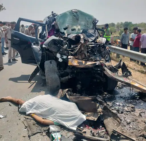 नूंह में भीषण सड़क हादसा: जालौन पुलिस टीम की स्कॉर्पियो टकराई, 4 पुलिसकर्मियों और ड्राइवर समेत 5 की मौत