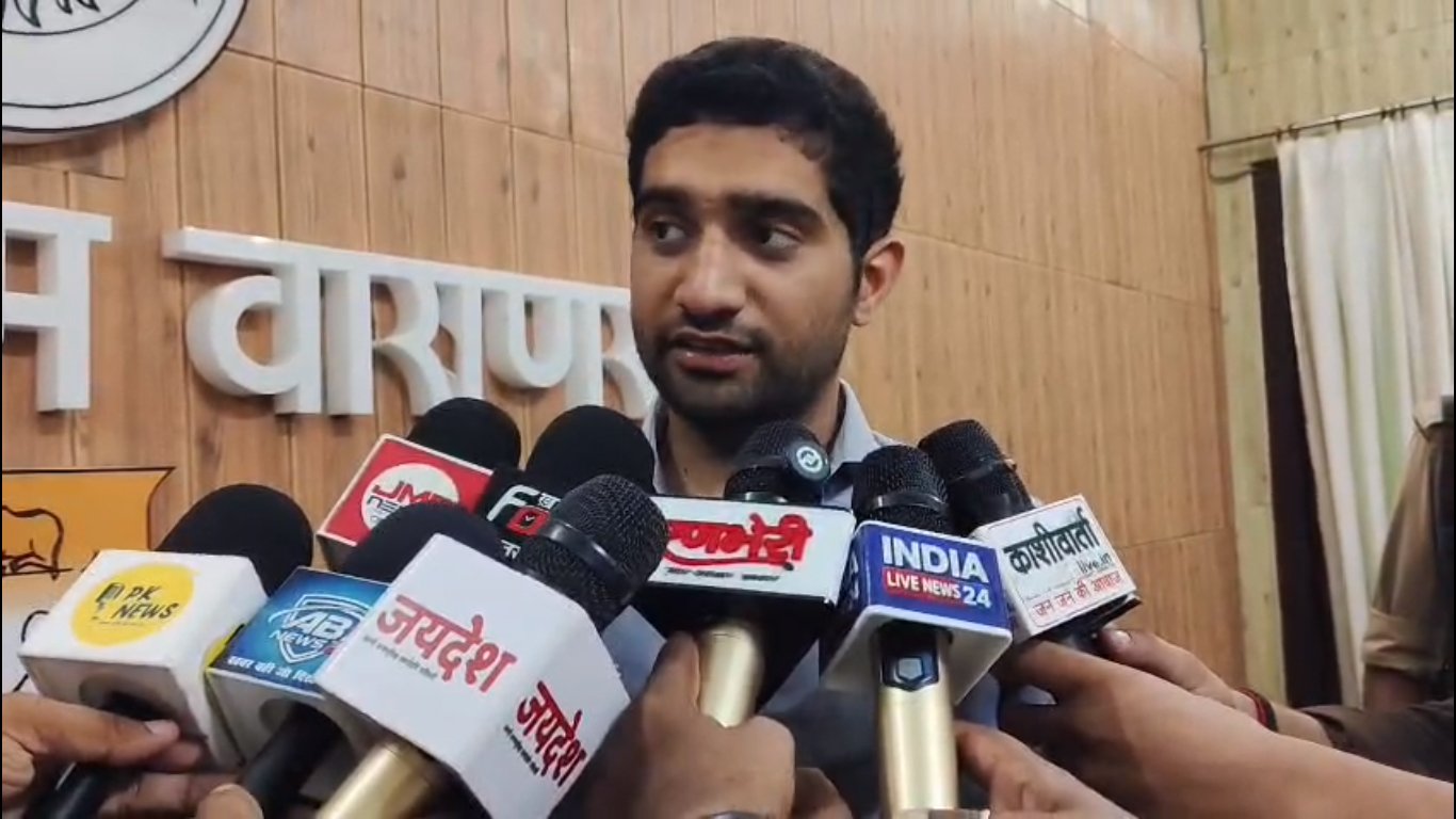 वाराणसी में मीट, मछली और मुर्गा व्यापारियों को बड़ी राहत, नगर निगम के फैसले पर यू-टर्न!