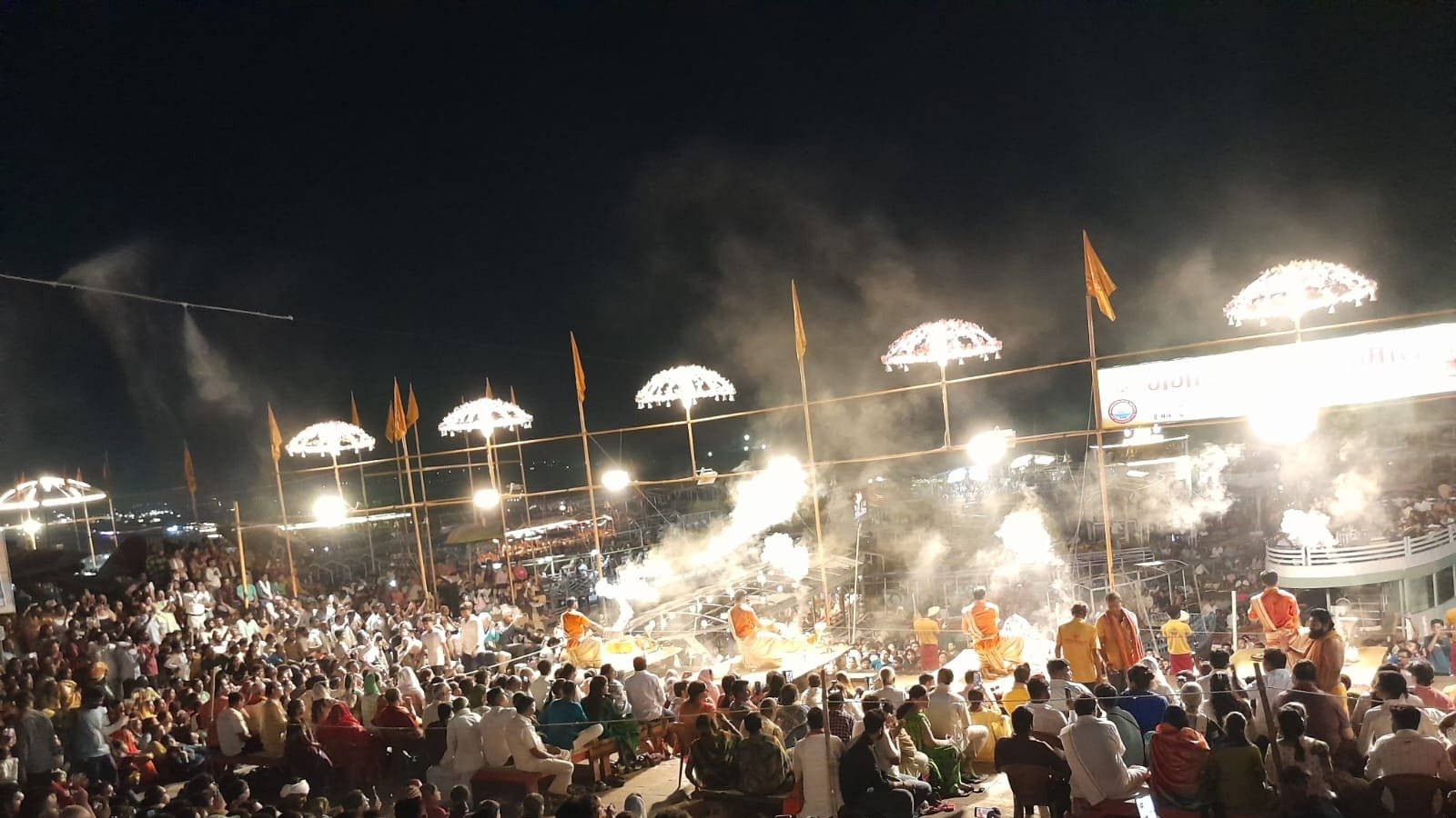 रील की दुनिया में अब रीयल काशी को भूलते जा रहे हैं लोग…