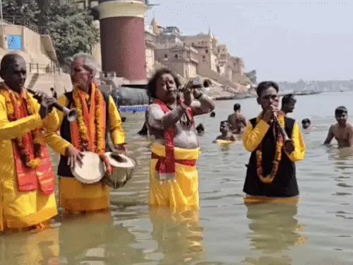 वाराणसी में अनोखा प्रयास: शहनाई की धुन से बारिश की गुहार, गंगा तट पर राग मेघ का वादन
