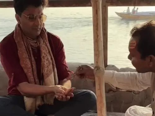 घाट, गंगा और बनारसी स्वाद से मंत्रमुग्ध हुए विकास खन्ना, सोशल मीडिया पर साझा किए अनुभव