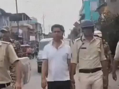 पश्चिम बंगाल में TMC नेताओं पर कार्रवाई तेज, कई जगहों पर विरोध और हंगामे के बीच गिरफ्तारी व जांच जारी