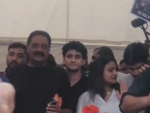 जयपुर में हमले के बाद नागपुर पहुंचे अभिजीत दीपके, बोले- सरकार के खिलाफ बोलने की सजा मिली