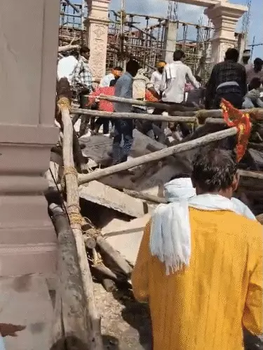 महाराष्ट्र: परभणी के हनुमान मंदिर में हादसा, निर्माणाधीन सभामंडप गिरा; 6 की मौत, 30–40 श्रद्धालुओं के दबे होने की आशंका