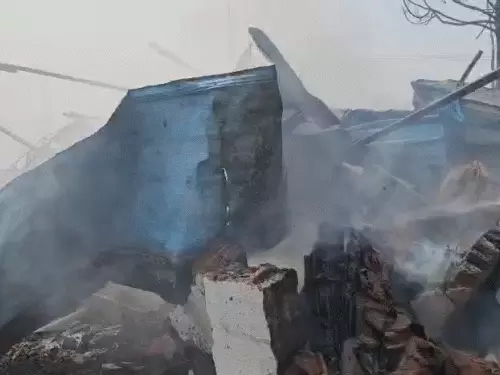 गुजरात के खेड़ा अवैध पटाखा फैक्ट्री में भीषण धमाका, 6 मजदूर घायल; दो की हालत गंभीर