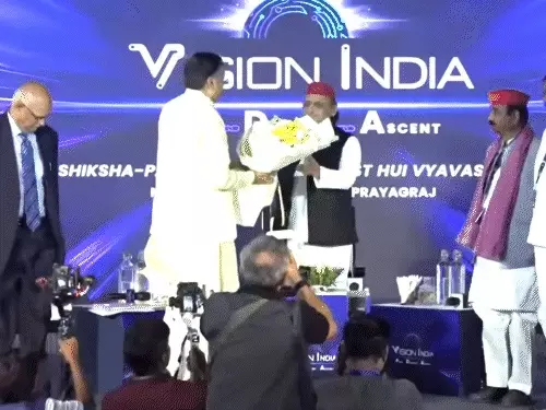 प्रयागराज में बोले अखिलेश यादव: भाजपा के एजेंडे में रोजगार नहीं, युवाओं की नाराजगी की अनदेखी कर रही सरकार