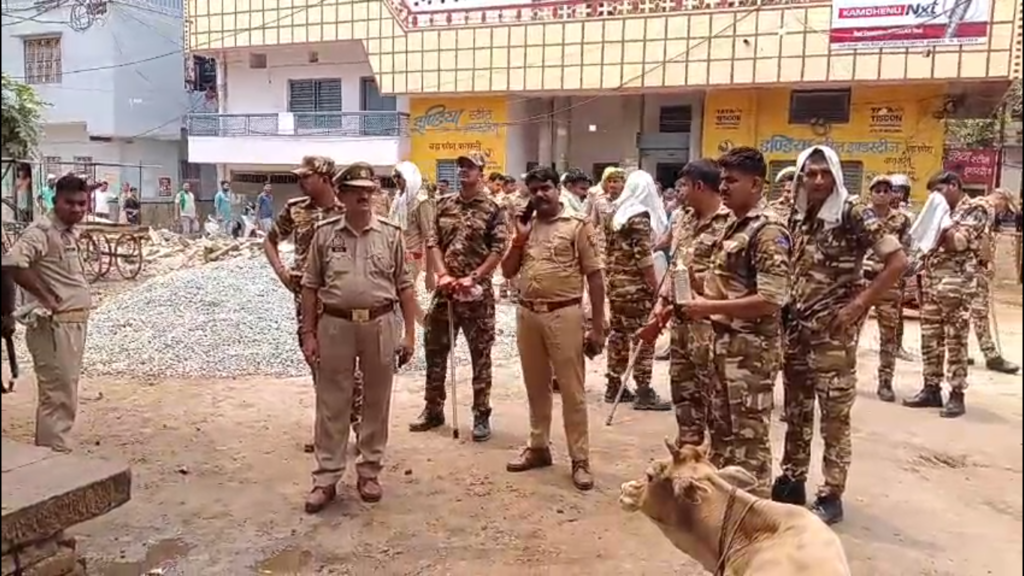 नवापुरा मैदान में स्कूल निर्माण को लेकर विवाद गहराया, स्थानीय लोगों के साथ बीजेपी पदाधिकारी ने भी जताया विरोध