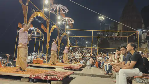 IPL सीजन के बाद काशी पहुंचे ईशांत शर्मा, बाबा विश्वनाथ और काल भैरव के दरबार में टेका माथा