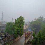 वाराणसी में बदला मौसम का रुख, झमाझम बारिश से मिली राहत; किसानों में बढ़ी उम्मीद, अगले तीन दिन वर्षा के आसार